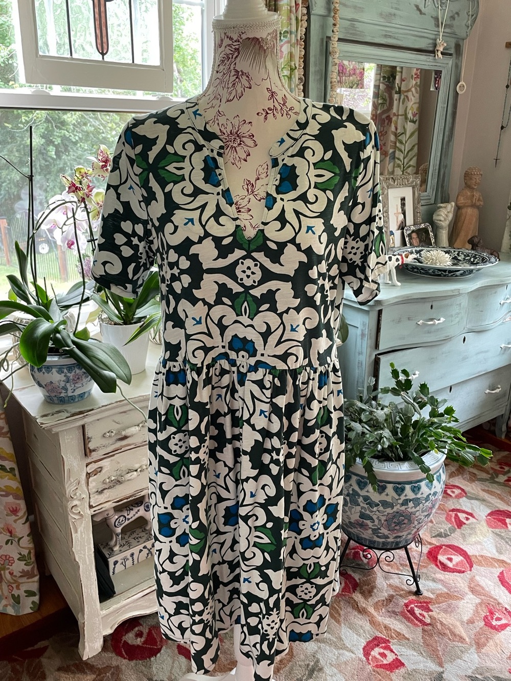Boden dress. Floral Tile Print V-Neck Midi Dress in Black, White & Green